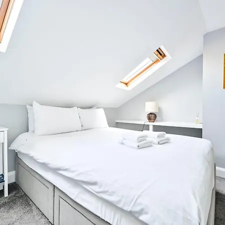 Ferienwohnung Guestready - Charming Retreat In Kennington London Exterior foto